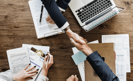 経営のことは、経営のプロフェッショナルにご相談